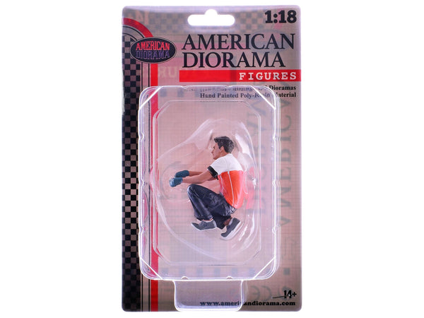 "Race Crew" Figure #5 for 1/18 scale models by American Diorama image 3
