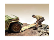 "4X4 Mechanic" Figure 2 with Board Accessory for 1/18 Scale Models by American Diorama image 2