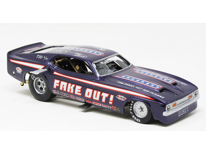 Model Kit Tom Daniel's "FAKE OUT!" Classic Funny Car (Snap-to-Build) 1/32 Scale Model by Atlantis image 2