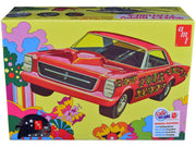 Skill 2 Model Kit 1966 Ford Galaxie 500 Hardtop "Sweet Bippy" 4-in-1 Kit 1/25 Scale Model by AMT image 3