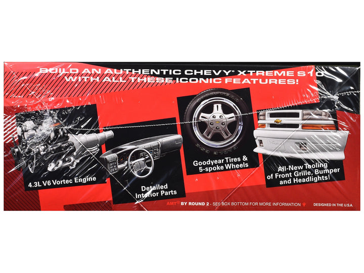 Skill 2 Model Kit 1999 Chevrolet S-10 Xtreme Pickup Truck 1/25 Scale Model by AMT image 2