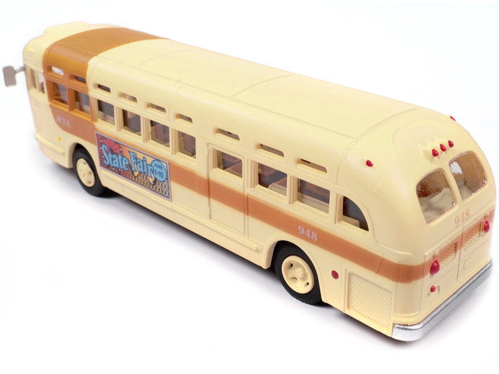GMC PD-4103 Transit Bus #948 Beige "MTA Miami" 1/87 (HO) Scale Model by Classic Metal Works image 2