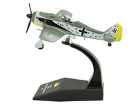 Focke-Wulf Fw 190A-8 Fighter Aircraft "98-Victory Ace Staffelkapitaen Horst Hannig I./JG 2 Triqueville France" (1943) German Luftwaffe 1/72 Diecast Model Airplane image 3