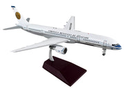 Boeing 757-200 Commercial Aircraft "Mexicana Retro Livery" (N380RM) White with Tail Graphics "Gemini 200" Series 1/200 Diecast Model Airplane by GeminiJets image 4
