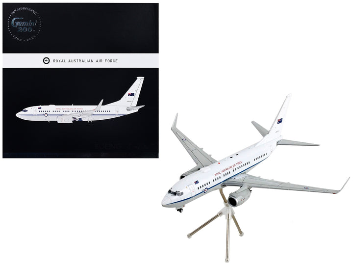 Boeing 737-700 Transport Aircraft "Royal Australian Air Force - A36-002" White and Gray "Gemini 200" Series 1/200 Diecast Model Airplane by GeminiJets image 2