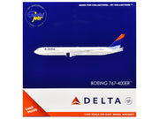 Boeing 767-400ER Commercial Aircraft "Delta Air Lines" (N829MH) White with Red and Blue Tail 1/400 Diecast Model Airplane by GeminiJets image 3