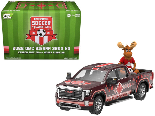 GreenLight 2022 GMC Sierra Canada soccer graphics moose figure 1:64 GL30590, product image 1