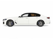2023 BMW 545e xDrive M Sport Alpine White 1/18 Model Car by GT Spirit image 4