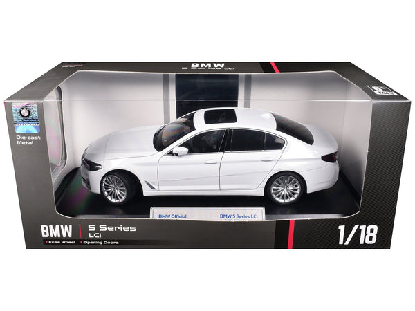 BMW 5 Series LCI White Metallic with Moonroof 1/18 Diecast Model Car by Heimanba