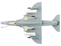 Douglas A-4M Skyhawk Aircraft "VMA-131 Diamondbacks" (1993) United States Marines "Air Power Series" 1/72 Diecast Model by Hobby Master image 3