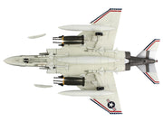 McDonnell Douglas F-4J Phantom II Fighter-Bomber Aircraft "153828 MCAS Iwakuni Japan" (1976) United States Marine Corps "Air Power Series" 1/72 Diecast Model by Hobby Master image 4