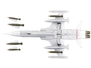 Northrop F-5A Freedom Fighter Aircraft "38381" (1960s) United States Air Force "Air Power Series" 1/72 Diecast Model by Hobby Master image 4