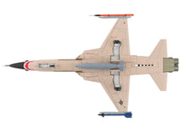 Northrop F-5N Tiger II Aircraft "Red 117 761533 Adversary Fighter VFC-111 Sundowners" United States Navy "Air Power Series" 1/72 Diecast Model by Hobby Master image 5