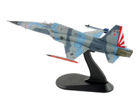 Hobby Master Northrop F-5N Tiger II Red 117 761533 VFC-111 Sundowners US Navy 1:72 HA3384, view 5