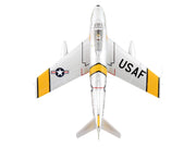 North American F-86E Sabre Fighter Aircraft "51-2752 Colonel George Andrew Davis Jr. 4th FIG 334th FIS" (1952) United States Air Force "Air Power Series" 1/72 Diecast Model by Hobby Master image 3