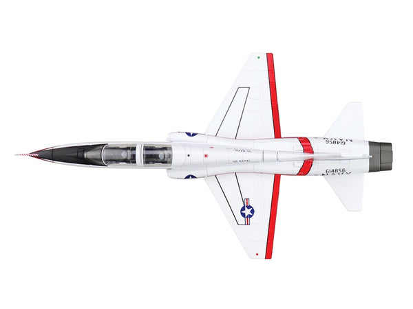 Northrop T-38A Talon Aircraft "61-0856 United States Naval Test Pilot School NAS Patuxent River NASA" (2005) United States Navy "Air Power Series" 1/72 Diecast Model by Hobby Master image 3