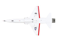 Northrop T-38A Talon Aircraft "61-0856 United States Naval Test Pilot School NAS Patuxent River NASA" (2005) United States Navy "Air Power Series" 1/72 Diecast Model by Hobby Master image 4