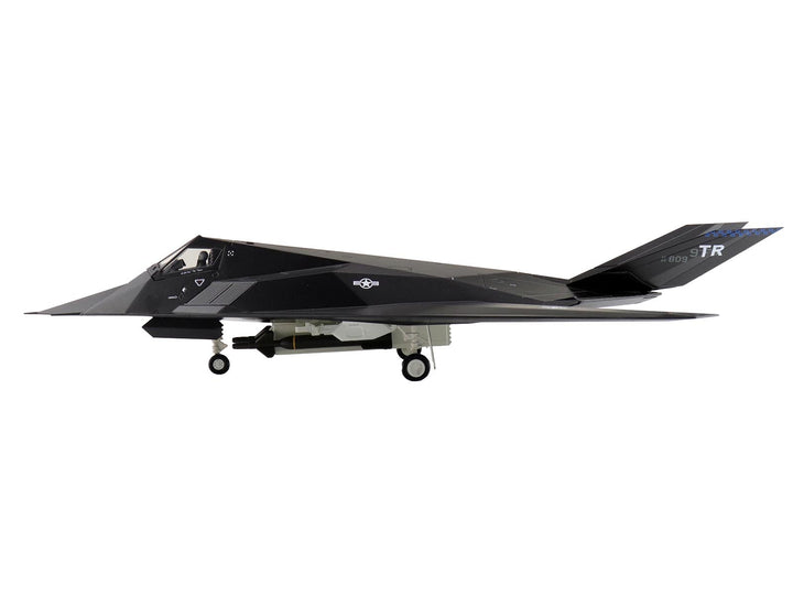 Lockheed YF-117 Nighthawk Stealth Aircraft "79-10782 410th FTS Edwards AFB" (2005) United States Air Force "Air Power Series" 1/72 Diecast Model by Hobby Master image 2
