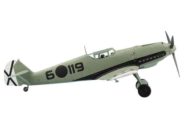 Messerschmitt BF 109E-3 Fighter Aircraft "Hauptmann Siebelt Reents Spanish Civil War" (1939) "Air Power Series" 1/48 Diecast Model by Hobby Master image 2