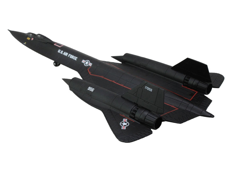 Lockheed SR-71B Blackbird Stealth Aircraft "9th Strategic Reconnaissance Wing Beale Air Base Gumby" United States Air Force 1/200 Diecast Model Airplane by Herpa image 2