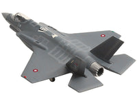 Lockheed Martin F-35A Lightning II Aircraft "Eskadrille 727 Skrydstrup Air Base" (L-007) Royal Danish Air Force 1/200 Diecast Model by Herpa image 4