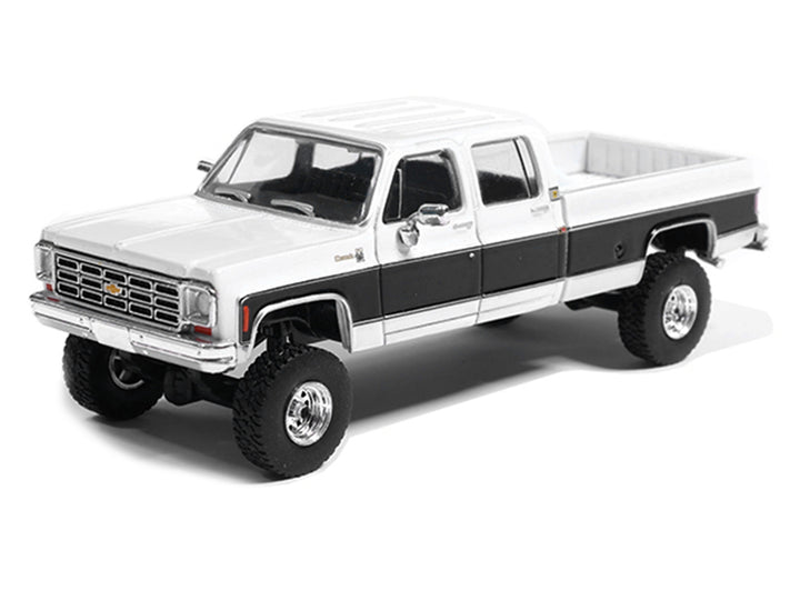 1978 Chevrolet Silverado K30 Crew Cab Pickup Truck White and Black 1/64 Diecast Model Car by IXO Models image 2