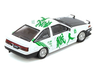 Inno Models Toyota Sprinter Trueno AE86 right-hand drive number 15 Keiichi Tsuchiya white green 1:64 IN64-AE86-KT, view 3