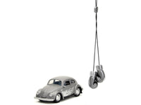 Jada 1959 Volkswagen Beetle gray Punch Buggy boxing glove set 1:32 JA34235, product image 2