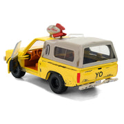 Pizza Planet Truck Yellow (Weathered) with Beige Camper "Toy Story" (1995) Movie "Hollywood Rides" Series 1/32 Diecast Model Car by Jada image 4
