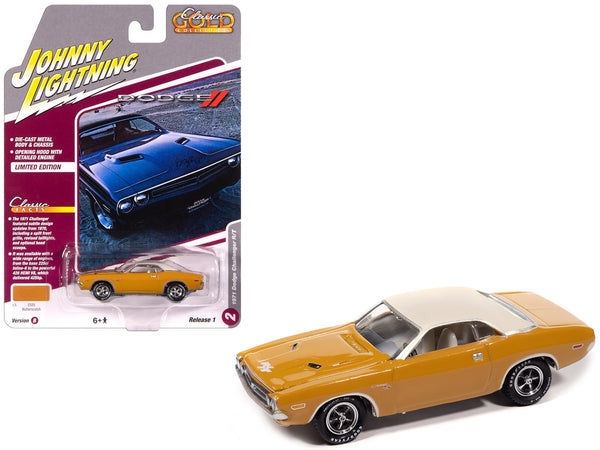 Johnny Lightning 1971 Dodge Challenger R/T in Butterscotch with white roof.