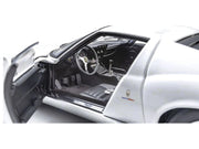 Lamborghini Miura P 400 White 1/18 Diecast Model Car by Kyosho image 3