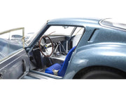 Ferrari 250 GTO #24 Phil Hill - Olivier Gendebien 2nd Place "Sebring 12 Hours" (1962) 1/18 Diecast Model Car by Kyosho image 3