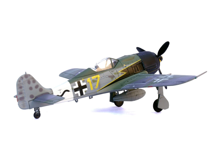 Focke-Wulf Fw 190A Aircraft "Yellow 17 24-Victory Ace Willi Unger 12./JG 3 Udet Germany" (1944) German Luftwaffe 1/72 Diecast Model Airplane by Legion