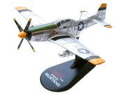 North American P-51D Mustang Aircraft "Margaret IV James Tapp 78th Fighter Squadron 15th Fighter Group Twentieth Air Force Iwo Jima" (1945) United States Army Air Forces 1/72 Diecast Model Airplane by Legion image 4