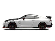 2022 Nissan GT-R Nismo (R35) RHD (Right Hand Drive) Brilliant White Pearl with Carbon Hood and Top "Senior 64" Series 1/64 Diecast Model Car by MotorHelix image 4