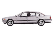 BMW 750IL Aspen Silver Metallic with Sun Roof Limited Edition 1/64 Diecast Model Car by Mini GT image 2