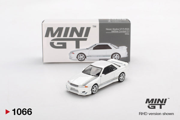 MINI GT 1066 white Nissan Skyline GT-R R32 VeilSide Combat C-I, right-hand drive, shown with its model box.