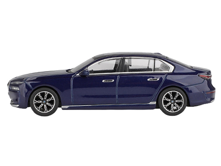 BMW i7 xDrive60 Tanzanite Blue Metallic with Sun Roof Limited Edition 1/64 Diecast Model Car by Mini GT image 2