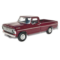 Skill 3 Model Kit 1970 Ford F-100 Custom Cab 4x4 Pickup Truck 1/25 Scale Model by Moebius image 2
