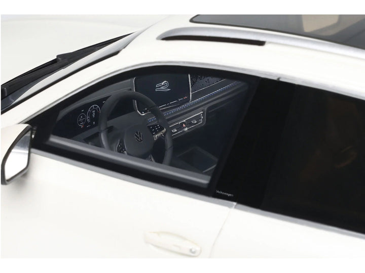 2024 Volkswagen Tiguan E Tsi R-Line Oryx White Pearl Limited Edition to 999 pieces Worldwide 1/18 Model Car by Otto Mobile image 2