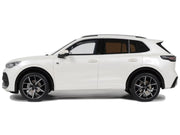 2024 Volkswagen Tiguan E Tsi R-Line Oryx White Pearl Limited Edition to 999 pieces Worldwide 1/18 Model Car by Otto Mobile image 4