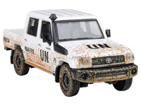 2014 Toyota Land Cruiser LC 79 Pickup Truck "UN MINUSCA" White (Dirty Version) 1/64 Diecast Model Car by Paragon Models image 4