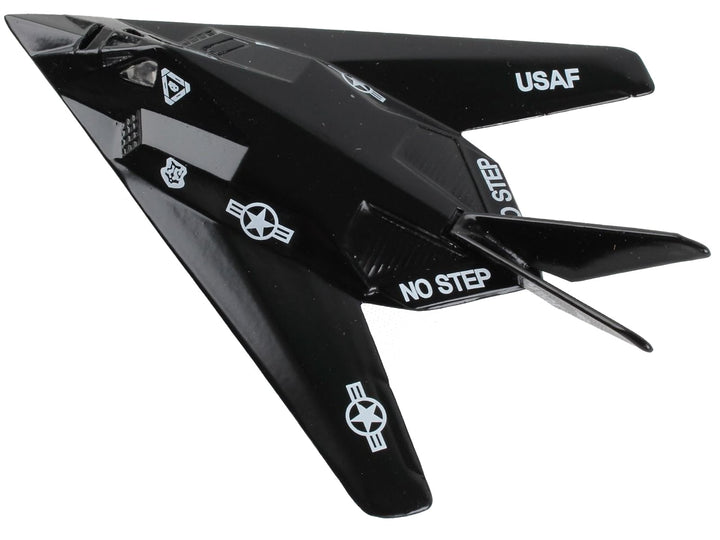 Lockheed F-117 Nighthawk Stealth Aircraft Black "United States Air Force" with Runway Section Diecast Model Airplane by Runway24 image 2