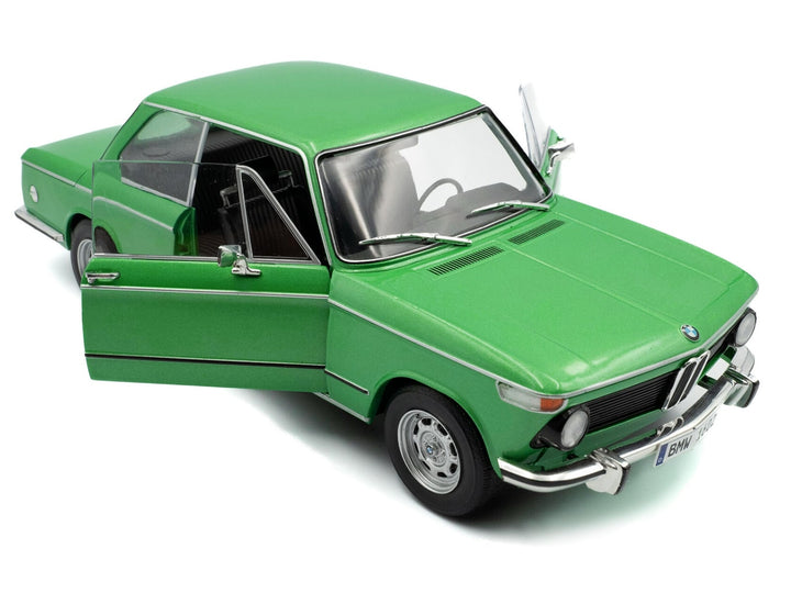 1971 BMW 1602 Taiga Green Metallic 1/18 Diecast Model Car by Solido image 2