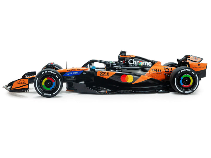 McLaren MCL39 #81 Oscar Piastri "OKX" Winner Formula One F1 "Chinese GP" (2025) "Competition" Series 1/18 Diecast Model Car by Solido image 2