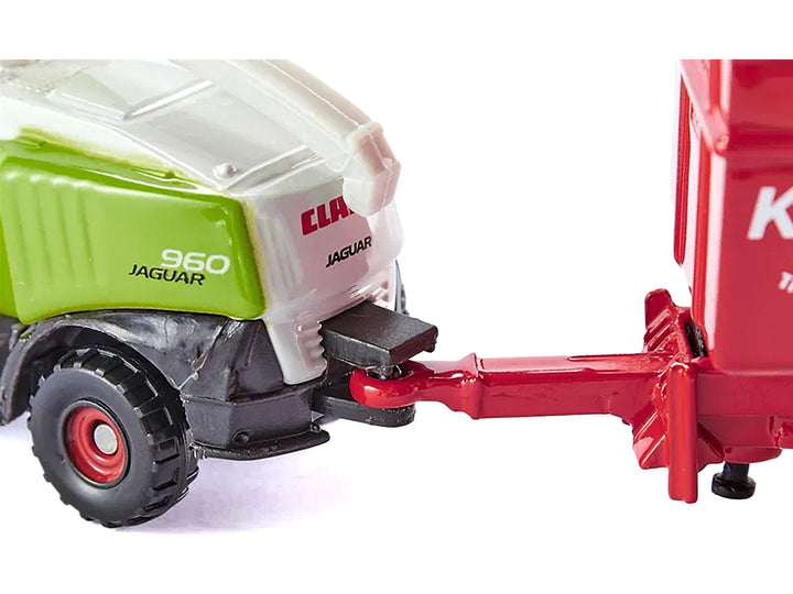 Claas 960 Jaguar Forage Harvester Green and Gray Diecast Model by Siku image 2