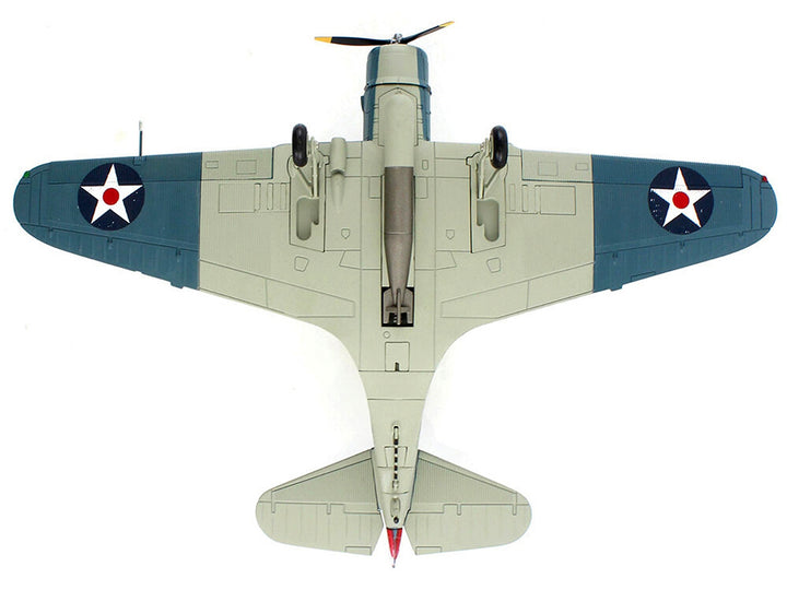 Douglas TBD-1 Devastator Bomber Aircraft "Lt. Cdr. James Brett VT-2 USS Lexington" (1942) United States Navy "SkyMax Models" Series 1/72 Diecast Model by Hobby Master image 2