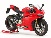 Model Kit Ducati 1199 Panigale S Motorcycle 1/12 Scale Model by Tamiya image 2