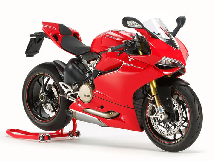 Model Kit Ducati 1199 Panigale S Motorcycle 1/12 Scale Model by Tamiya image 2