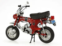 Model Kit Dax Honda Export 70 Motorcycle 1/6 Scale Model by Tamiya image 3